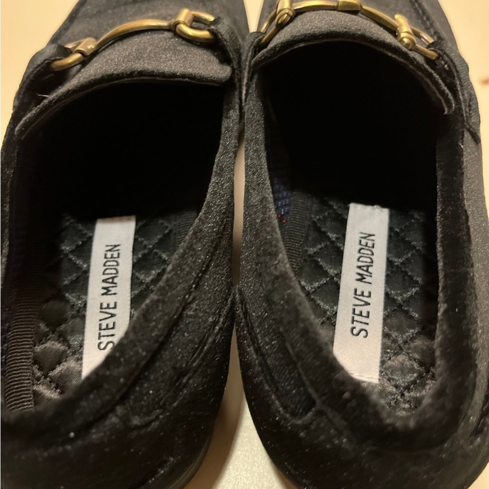 Steve Madden Velvet Loafers